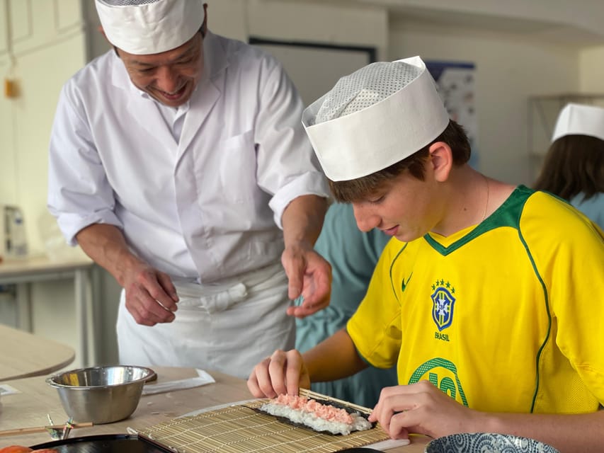 Tokyo: Tsukiji Fish Market Sushi Making Class with Pro Chef - How much value you get for $63