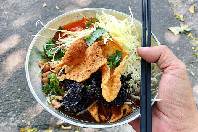 Top Notch Street Food Motorbike Tour In Ho Chi Minh City - Grilled banana near Nguyen Thien Thuat Apartment Buildings
