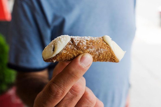 Top Rated Brooklyn Half-Day Food, History & Culture Tour via bus - Carroll Gardens: Italian Brooklyn with cannoli