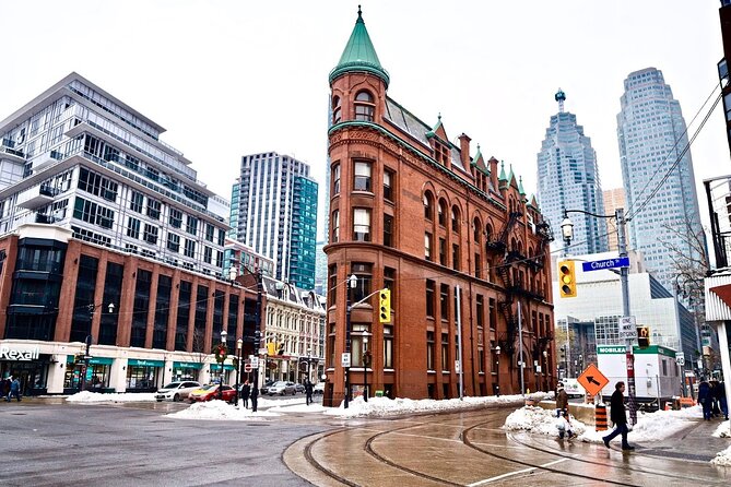 Toronto: St Lawrence Market Food Tour with 6 Food Tastings - Six reasons this Toronto food walk is worth a closer look