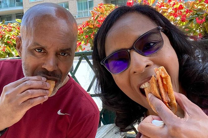 Toronto: St Lawrence Market Food Tour with 6 Food Tastings - Poutine, butter tarts, Nanaimo bars, and the secret finish