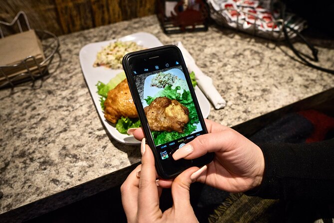 Toronto: St Lawrence Market Food Tour with 6 Food Tastings - Why St. Lawrence Market works as the tour’s first stop