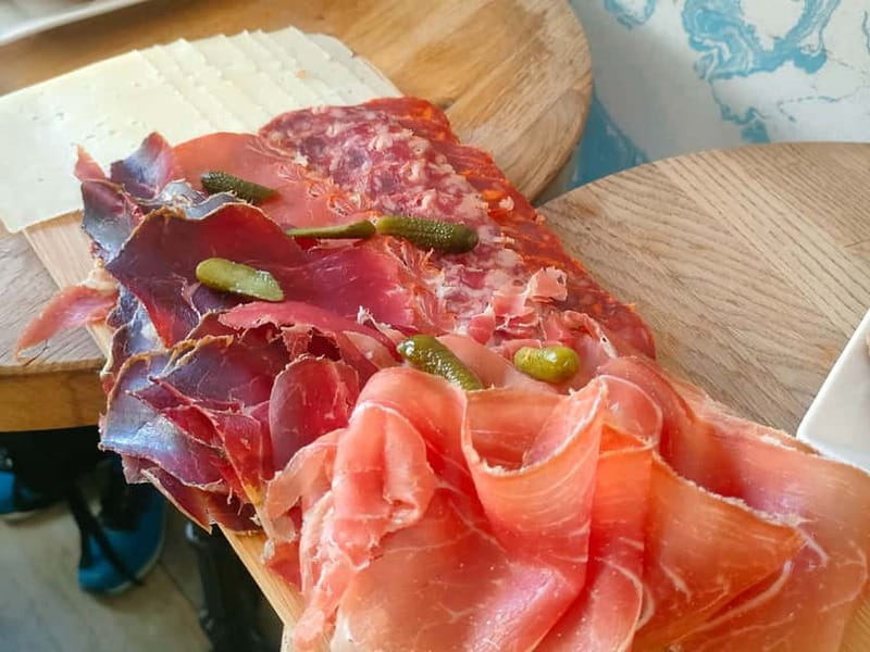 Toulouse: Guided Food Tour with Tastings - The Traditional Sandwich Stop