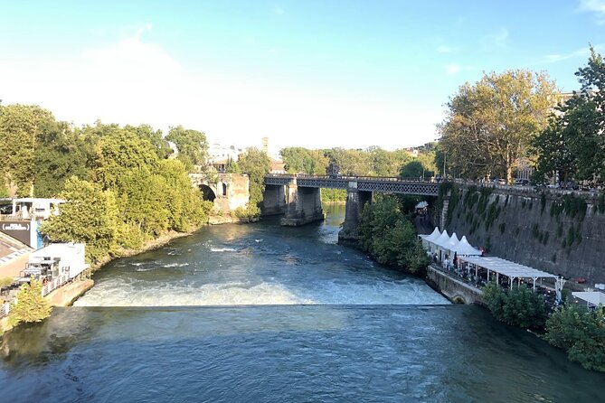 Trastevere Like a Local Food Tour with 7+ Food Tastings & Wines - Price, group size, and overall value