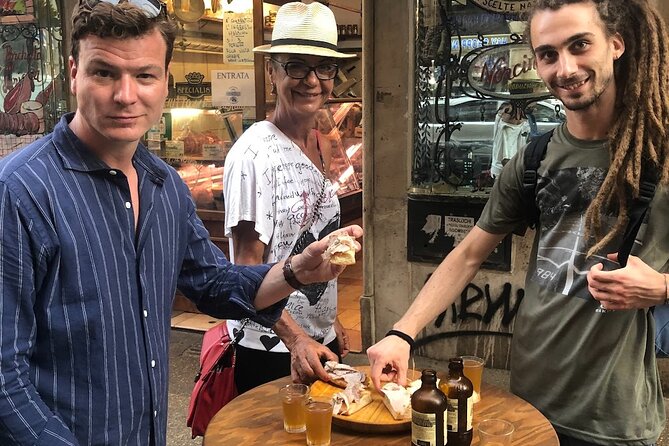 Trastevere Like a Local Food Tour with 7+ Food Tastings & Wines - Starting at Ponte Fabricio and Tiber Island