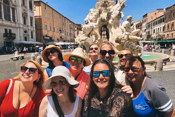 Trevi Fountain, Pantheon, and Campo Dei Fiori Market Food and Wine Tour - Tossing a coin at Trevi Fountain