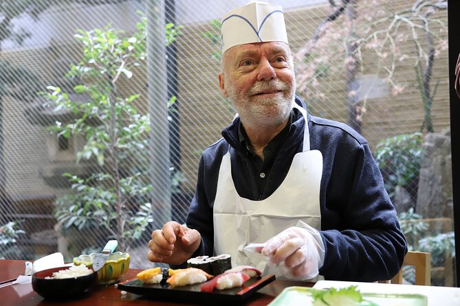 Tsukiji Fish Market Guided Tour and Sushi Making with Pro Chef - What makes the market portion valuable