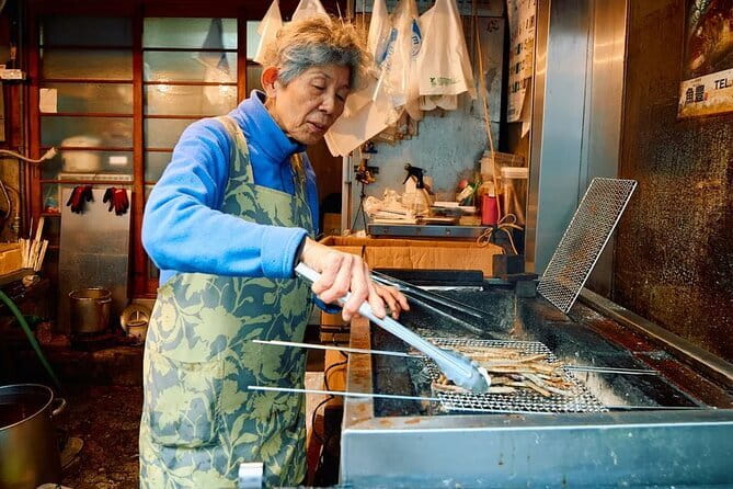 Umami Town Street Food Tour - Osaka Tenmangu Shrine and the food culture behind it
