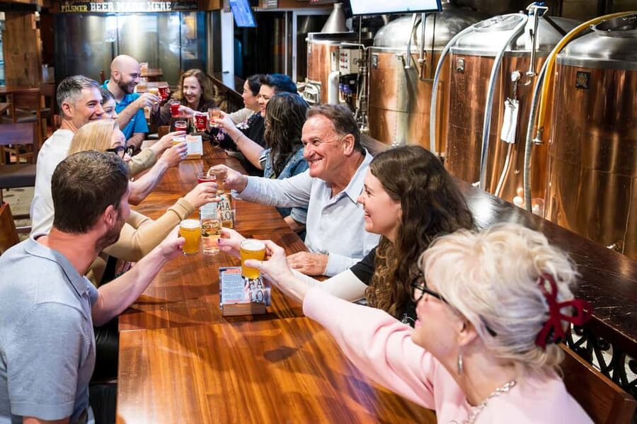 Vancouver: Gastown Historical Walking Food Tour - Why this Gastown food tour works