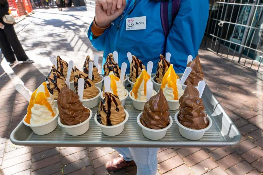 Vancouver: Gastown Historical Walking Food Tour - Walking Gastown through its Wild West past
