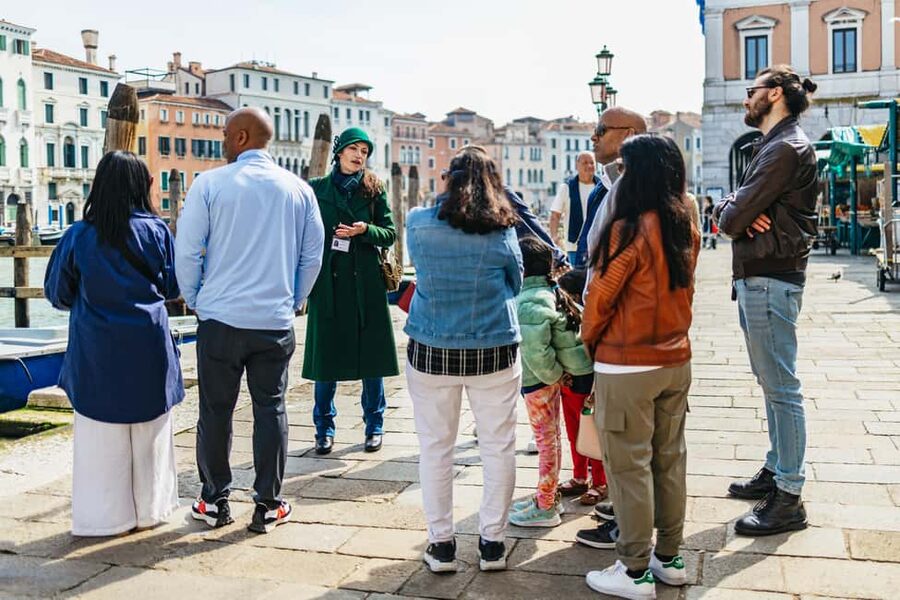 Venice: Rialto Market Food and Wine Lunchtime Tour - Campo Santi Giovanni e Paolo and the final coffee