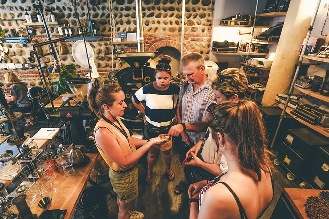 Verona All in one: Food Walking Tour, Lunch & Wine - Local wines near the Arche Scaligere
