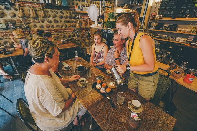 Verona All in one: Food Walking Tour, Lunch & Wine - Porta Borsari and the Amarone risotto lunch
