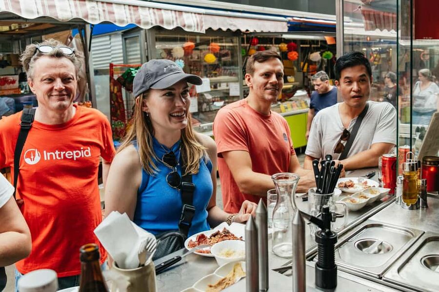Vienna: Guided Foodie Walking Tour with Tastings and Coffee - Key points to know before booking