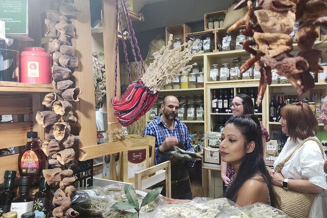 Walking “Food tasting tour” in the town of Chania - Key points at a glance