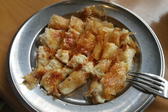 Walking “Food tasting tour” in the town of Chania - The Cretan knife maker is an unusual bonus