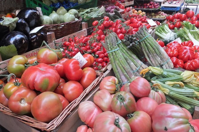 Walking Food Tour of Florence with Tastings and Wine - Why this Florence food tour works so well