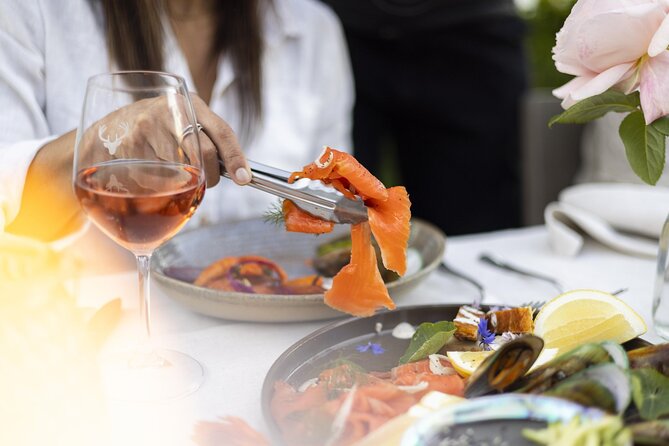 Walter Peak Gourmet BBQ Lunch & Queenstown Lake Cruise - Who will enjoy this most?