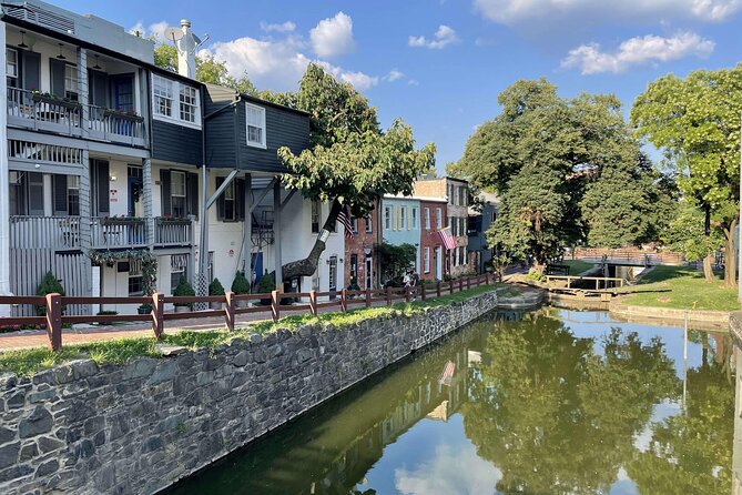 Washington's Hidden Gems Food Tour with 6+ Tasty Bites - The Exorcist site, bridge views, and a surprise Washington favorite